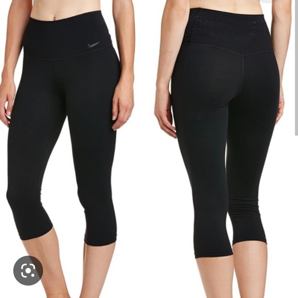 Nike Dry Fit High Waisted Perforated Waist Tight Capri Pants Leggings